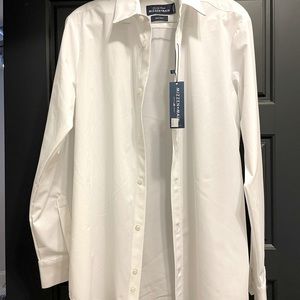 Men’s Mizzen+Main medium trim NWT dress shirt